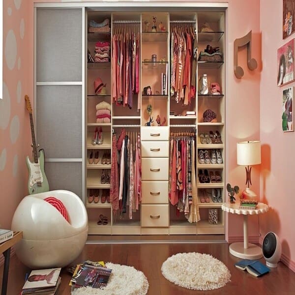 تصاميم خزانة ملابس للبنات